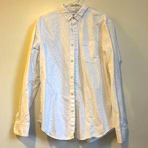 Men’s white long sleeve button down shirt
